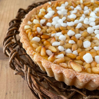 トルタ デッラ ノンナ